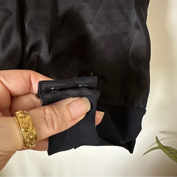 Alix NYC Black V Neck Basset Bodysuit 100% Silk Size XS - Picture 5 of 8